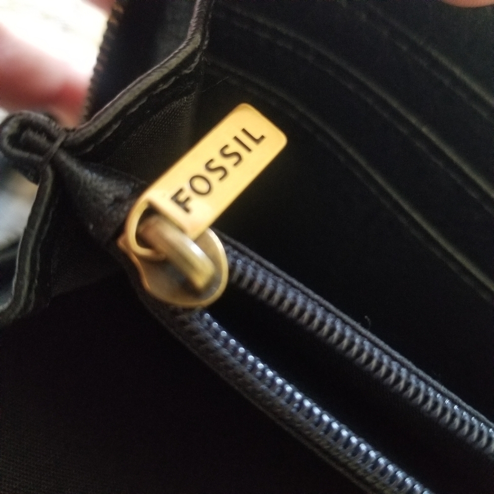 Fossil | Logan Rfid Wallet - image 4